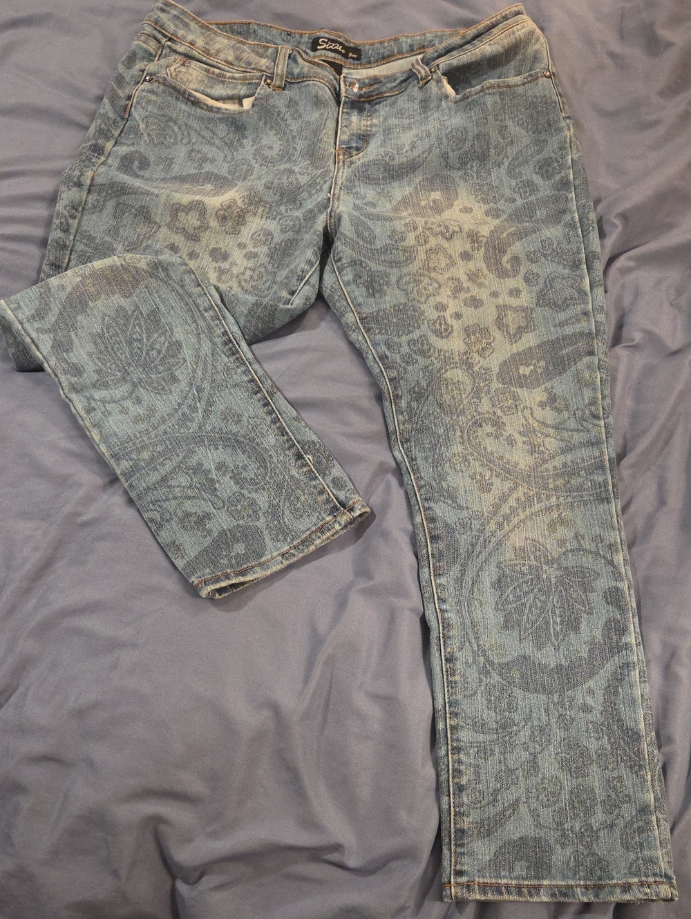 Sizzle Jeans Size 17